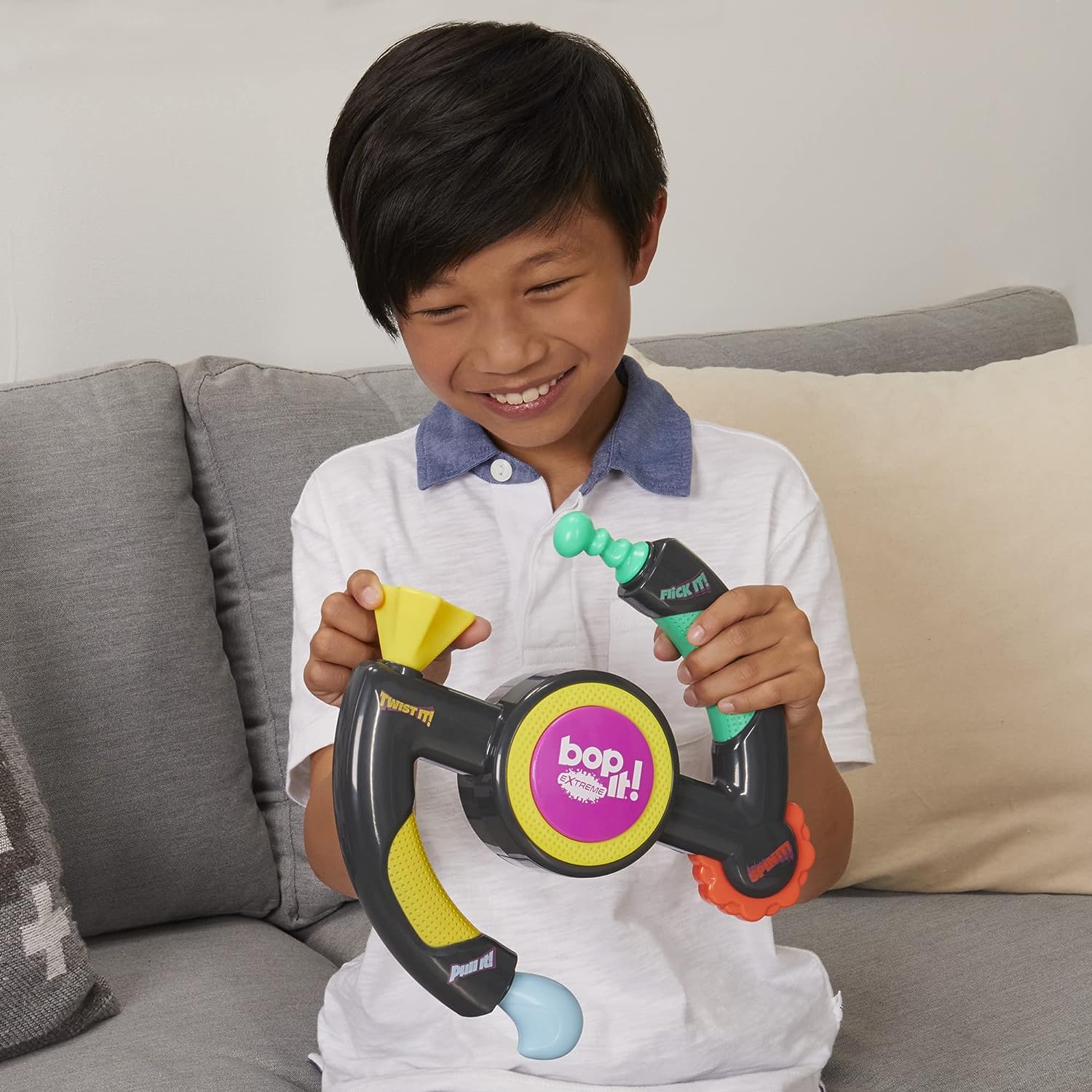 Hasbro Gaming Bop It! Extreme Electronic Game for 1 or More Players, Fun Party Game for Kids Ages 8+, 4 Modes Including One-On-One Mode, Interactive Game