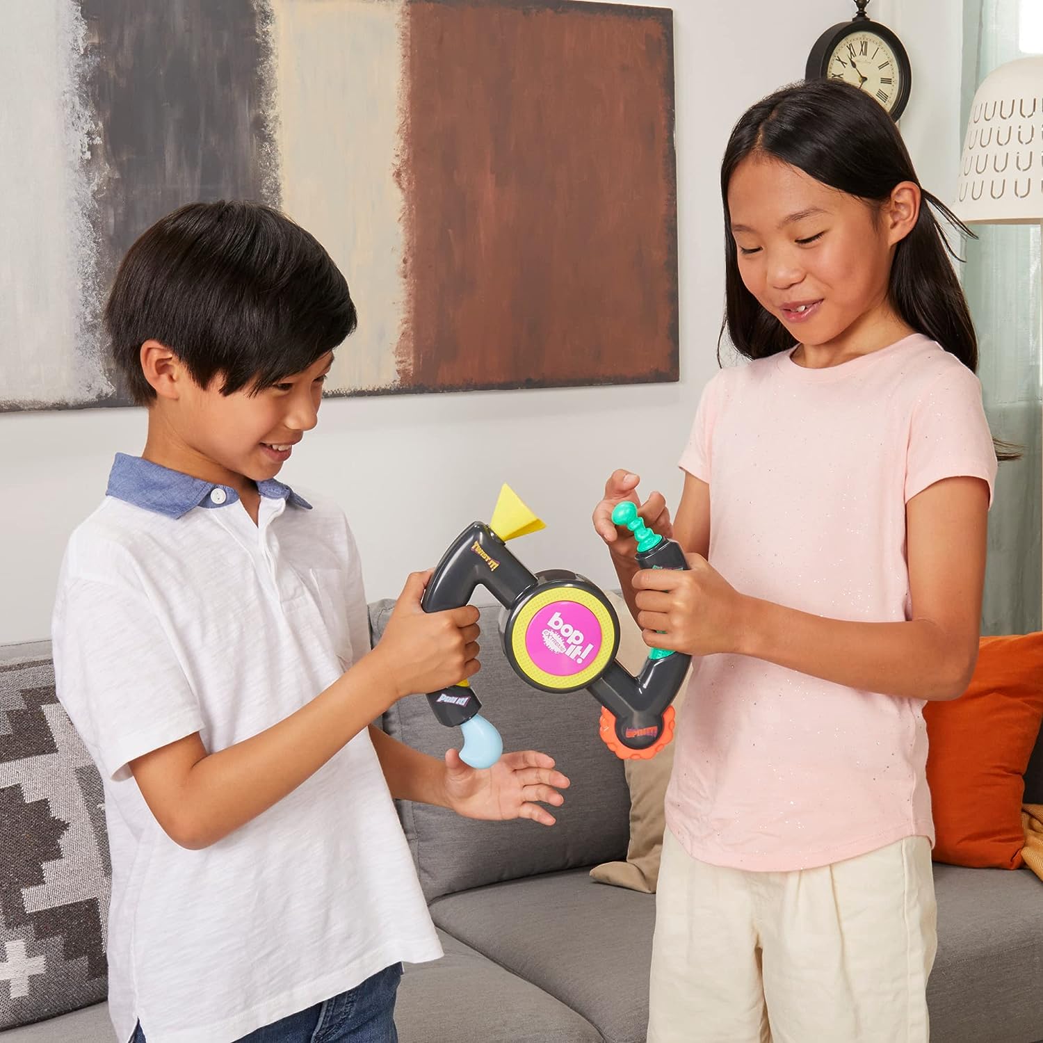 Hasbro Gaming Bop It! Extreme Electronic Game for 1 or More Players, Fun Party Game for Kids Ages 8+, 4 Modes Including One-On-One Mode, Interactive Game